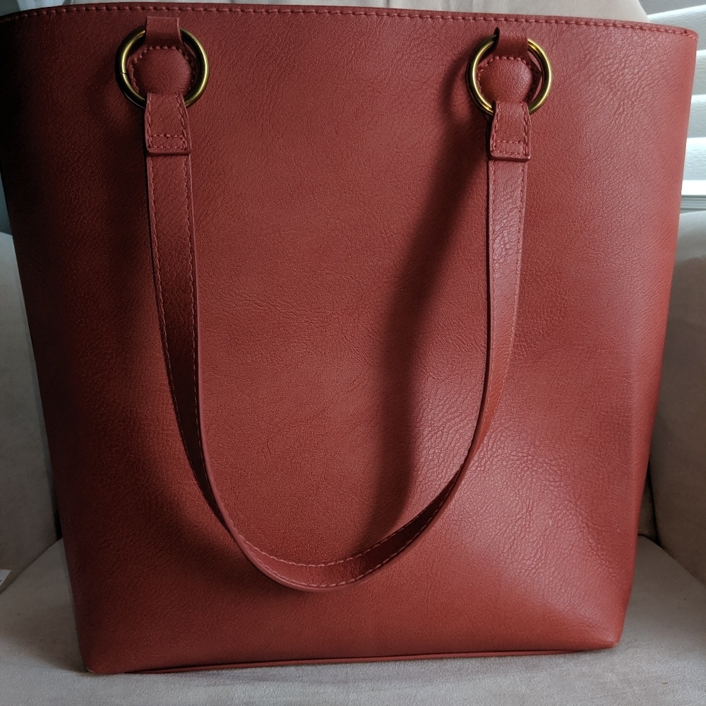 Universal Threads handbag